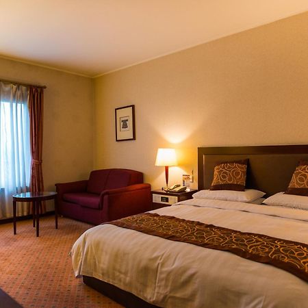 Shanghai International Airport Hotel エクステリア 写真