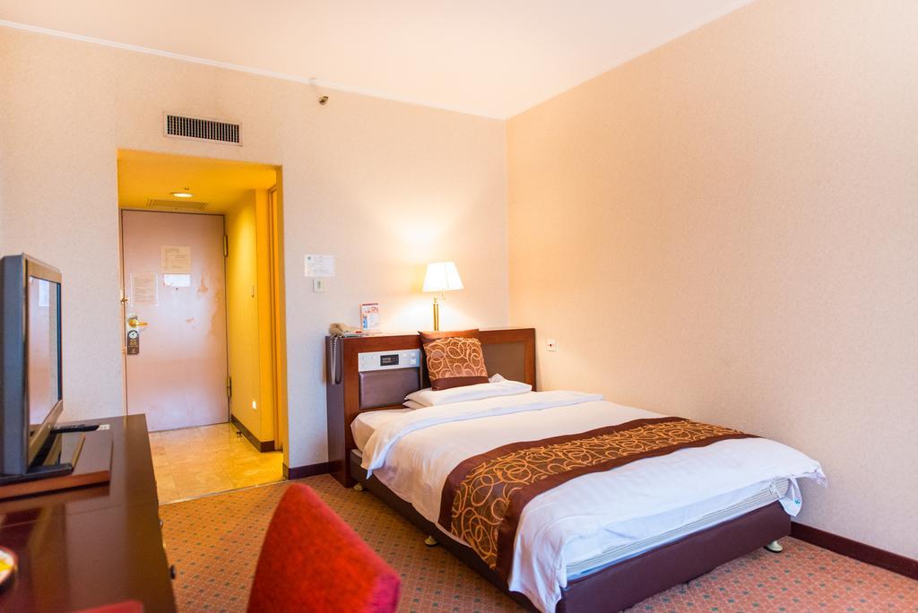 Shanghai International Airport Hotel エクステリア 写真